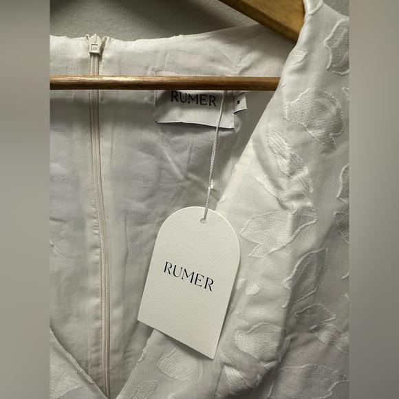 NWT! Revolve x Rumer the Label Giselle cut out mini dress. Size Medium - Picture 2 of 7